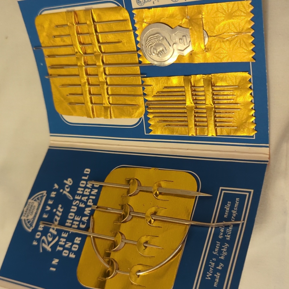 Vintage Sewing Items  Lot Of 11 - Picture 4 of 10